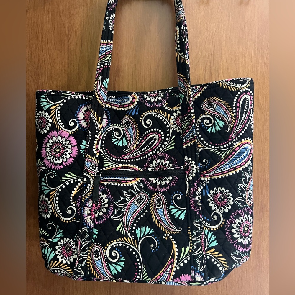 EUC Vera Bradley “vera” style tote bag